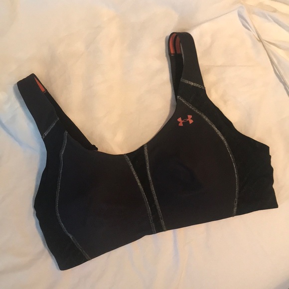 under armour sports bra with back closure